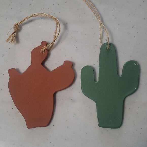 NEW Set of 2 Hand-Painted Ceramic Cactus Christmas Tree Ornaments - Picture 2 of 5